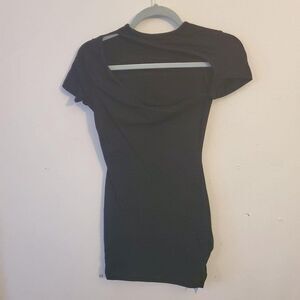 Snapped Style Short Sleeve Black Cross